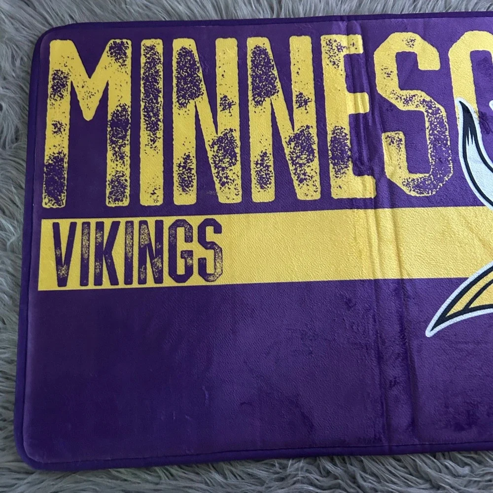NFL Minnesota Vikings Foam Bath Mat Purple Bathroom Rug 20